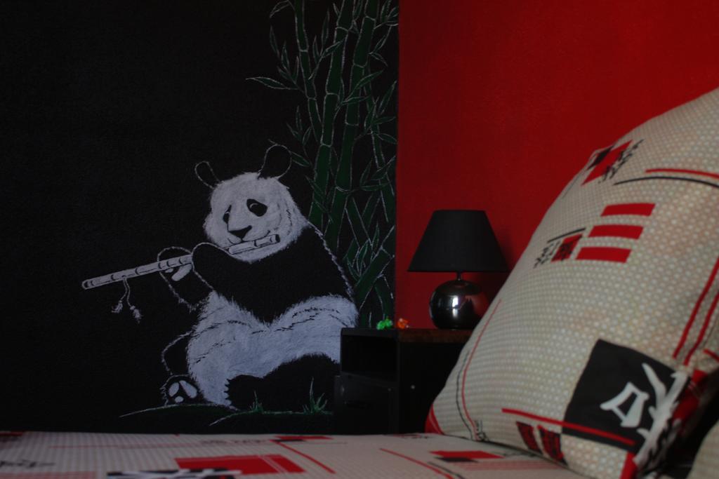 Magic Bus Kiev Hostel الغرفة الصورة
